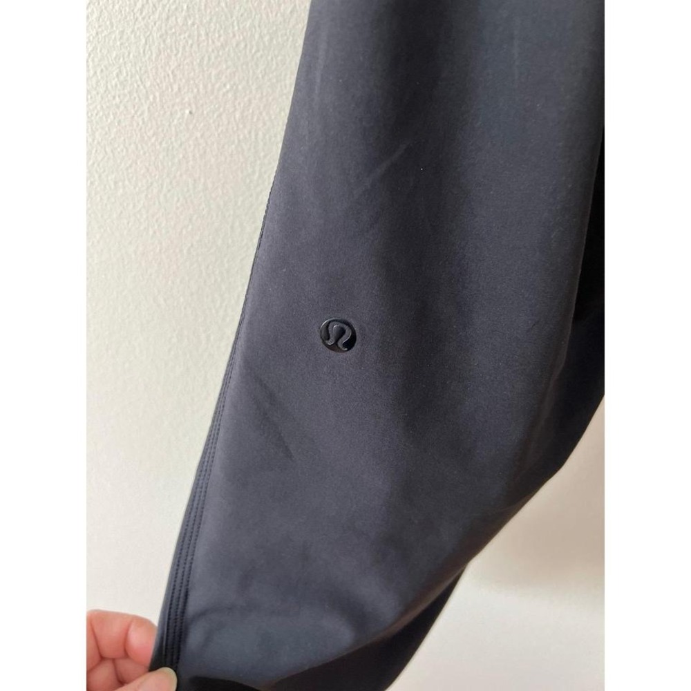 Lululemon Ladies Black Joggers Pants Size 10 - Picture 4 of 4